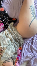theskylarvox OnlyFans leaked Theskylarvox - Come cuddle bb on HDthot