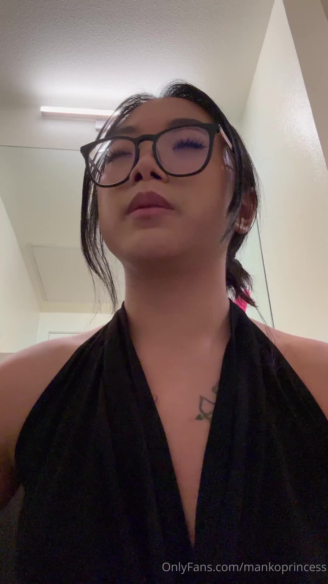 Mankoprincess - Rare full solo video bc I feel like it :p I’ll be sending a ..