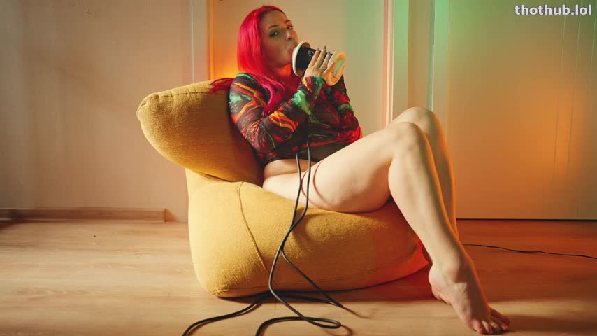 The Sounds of Girls ASMR - Juicy Ear Licking in a tight bodysuit (17 min 51s)