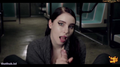mollyredwolf-beautiful-stranger-sucked-me-in-train