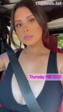 Jazzlovescoffee cleavage