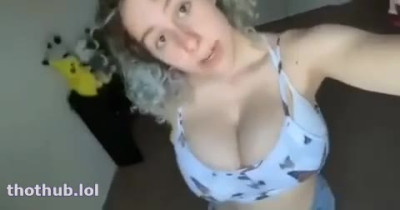 PsycheWings's Tits Jumping
