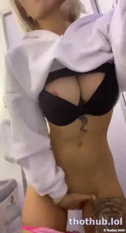 OnlyFans leaked Layna Boo: Mile High Fingering on HDthot