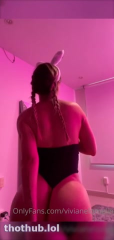 OnlyFans leaked Viviane Lomelin on HDthot