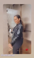 Yusr Murtada / muslim thot little dance