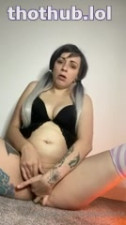 badwolfette pregnant solo fingers